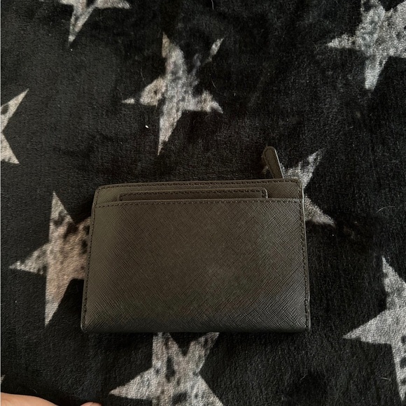 Michael Kors crossbody and wallet - Picture 5 of 9